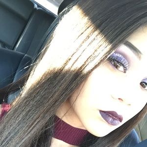 Meet your Posher, Antoinette